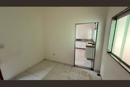 Área de serviço de casa para alugar com 4 quartos, 215m² em Alto Umuarama, Uberlândia