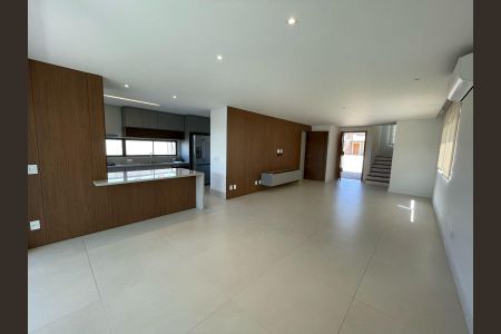 Casa à venda com 3 quartos, 209m² em Vila José Iório, Campinas