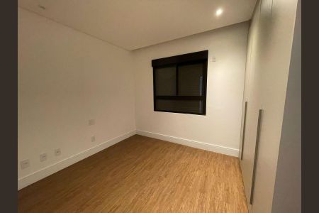 Casa à venda com 3 quartos, 209m² em Vila José Iório, Campinas