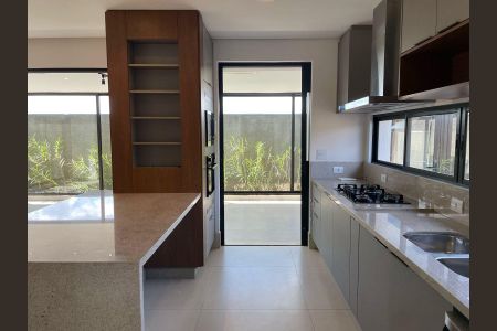 Casa à venda com 3 quartos, 209m² em Vila José Iório, Campinas