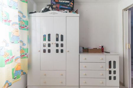 Quarto 2 de apartamento para alugar com 2 quartos, 50m² em Jardim Pinheiro, Poá