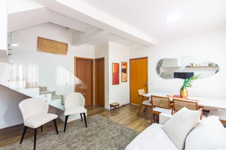 Sala de casa de condomínio à venda com 3 quartos, 144m² em Vila Osasco, Osasco