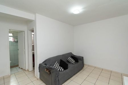 Sala de apartamento à venda com 2 quartos, 45m² em Santa Maria, Contagem