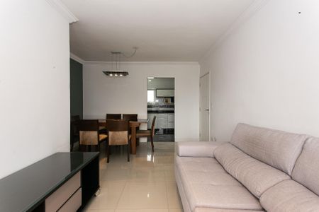 Sala de apartamento para alugar com 2 quartos, 74m² em Parque Savoy City, São Paulo
