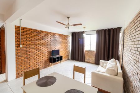 Sala de apartamento para alugar com 2 quartos, 100m² em Nonoai, Porto Alegre