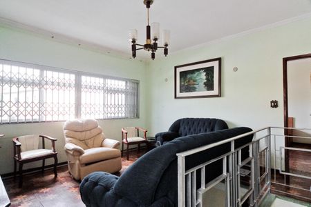 Casa para alugar com 3 quartos, 174m² em Vila Pereira Barreto, São Paulo