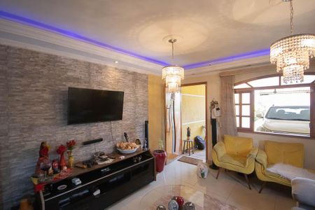 Sala de casa para alugar com 3 quartos, 300m² em Jardim Virginia Bianca, São Paulo