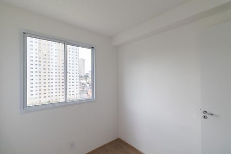 Quarto 1 de apartamento para alugar com 2 quartos, 38m² em Vila Carmosina, São Paulo