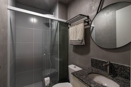 Banheiro de kitnet/studio à venda com 1 quarto, 25m² em Barra Funda, São Paulo