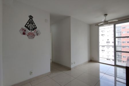 Sala de apartamento para alugar com 2 quartos, 58m² em Jacarepaguá, Rio de Janeiro