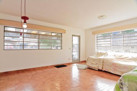 Sala de casa para alugar com 3 quartos, 350m² em Parque Peruche, São Paulo