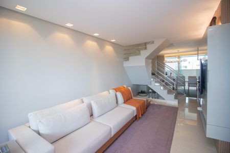 Sala de apartamento à venda com 3 quartos, 165m² em Olinda, Contagem