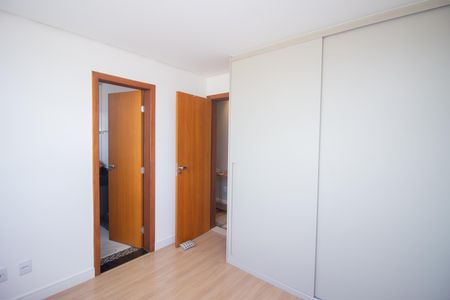 Quarto Suíte de apartamento à venda com 3 quartos, 165m² em Olinda, Contagem