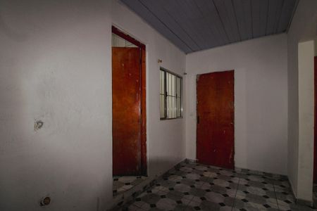 Quarto 1 de casa à venda com 2 quartos, 400m² em Parque Industrial das Oliveiras, Taboão da Serra