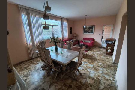 Casa à venda com 3 quartos, 186m² em Tauá, Rio de Janeiro