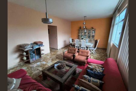 Casa à venda com 3 quartos, 186m² em Tauá, Rio de Janeiro