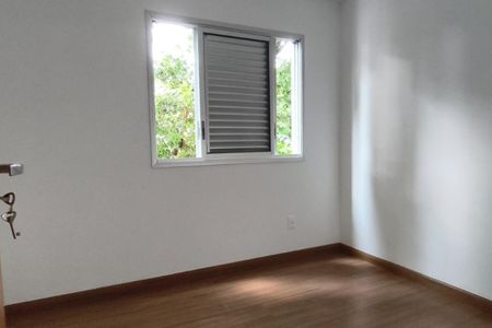 Apartamento à venda com 3 quartos, 78m² em Santa Rosa, Belo Horizonte