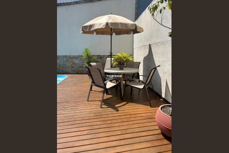 Casa de Condomínio à venda com 3 quartos, 262m² em Gardênia Azul, Rio de Janeiro