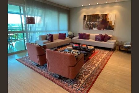 Apartamento à venda com 3 quartos, 242m² em Barra da Tijuca, Rio de Janeiro