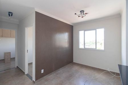 Sala de apartamento para alugar com 2 quartos, 42m² em Vila Galvão, Guarulhos