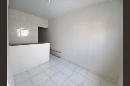 Sala de casa para alugar com 1 quarto, 55m² em Vila Jockei Clube, São Vicente