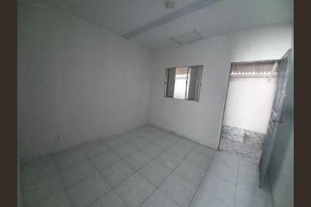 Quarto de casa para alugar com 1 quarto, 55m² em Vila Jockei Clube, São Vicente