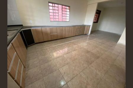 Cozinha de casa para alugar com 4 quartos, 152m² em Tirol, Contagem