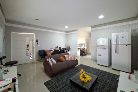 Sala de casa para alugar com 4 quartos, 580m² em Cidade Ocian, Praia Grande