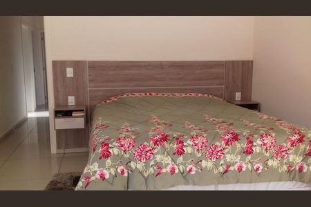 Casa à venda com 3 quartos, 290m² em Jardim Colonia, Jundiaí