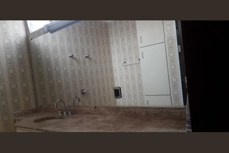 Casa à venda com 3 quartos, 237m² em Vila Bela I, Jundiaí