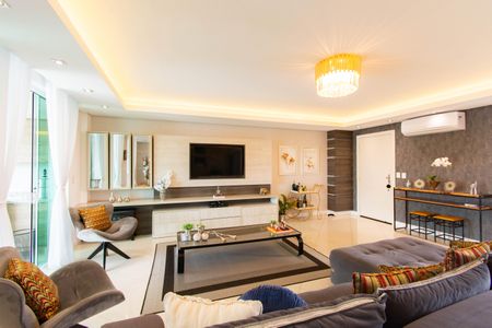 Sala de apartamento à venda com 3 quartos, 157m² em Marechal Rondon, Canoas