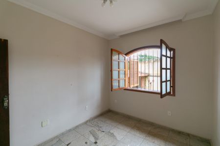 Casa à venda com 3 quartos, 346m² em Santa Branca, Belo Horizonte