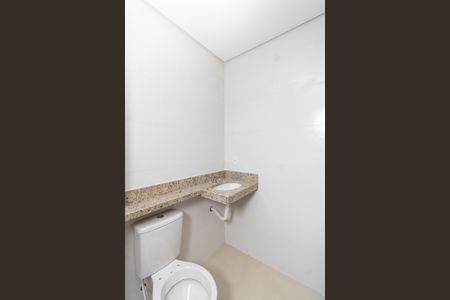 Banheiro de apartamento à venda com 1 quarto, 41m² em Vila Germinal, São Paulo