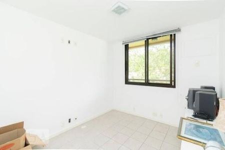 Apartamento à venda com 3 quartos, 120m² em Maceio, Niterói