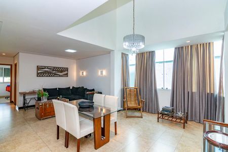 Sala 1 de casa à venda com 3 quartos, 246m² em Alto Caiçaras, Belo Horizonte