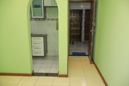 Sala de apartamento para alugar com 3 quartos, 55m² em Saboeiro, Salvador