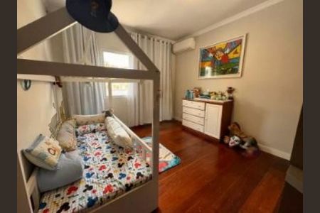 Casa à venda com 3 quartos, 217m² em Adalgisa, Osasco