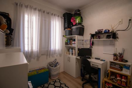 Quarto 1 de apartamento à venda com 2 quartos, 52m² em Jardim Henriqueta, Taboão da Serra