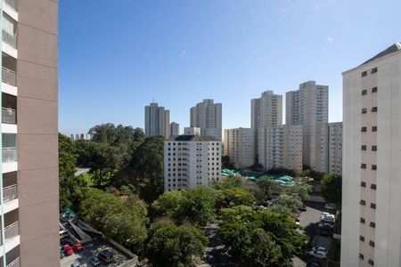 Vista Varanda de apartamento à venda com 2 quartos, 52m² em Jardim Henriqueta, Taboão da Serra