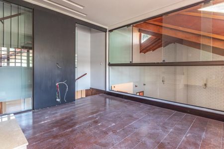 Casa de Condomínio à venda com 4 quartos, 455m² em Residencial Vila Verde, Campinas