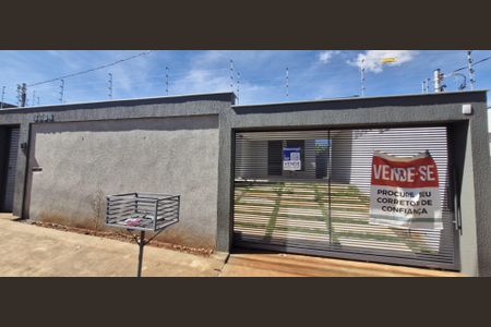 Casa à venda com 3 quartos, 500m² em Várzea, Lagoa Santa