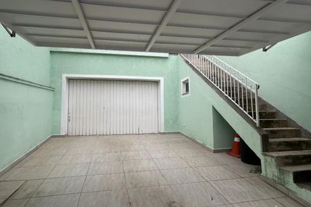 Casa para alugar com 4 quartos, 330m² em Vila Mazzei, São Paulo