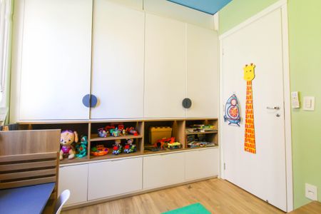 Quarto 1 de apartamento à venda com 2 quartos, 61m² em Marechal Rondon, Canoas