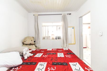 Quarto de casa à venda com 2 quartos, 250m² em Jardim Lucinda, São Paulo