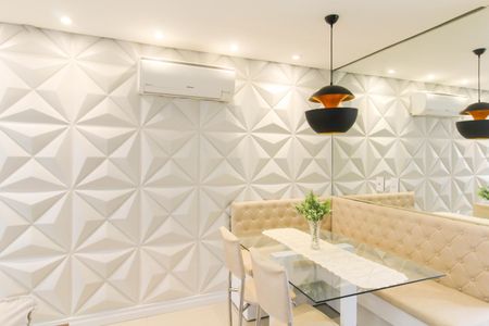 Sala de casa de condomínio à venda com 2 quartos, 125m² em Marechal Rondon, Canoas