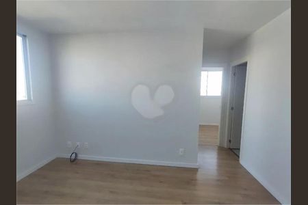 Apartamento à venda com 2 quartos, 37m² em Jardim Miriam, São Paulo