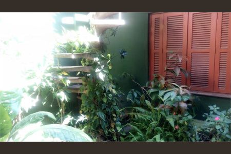 Casa à venda com 3 quartos, 139m² em Vila das Belezas, São Paulo