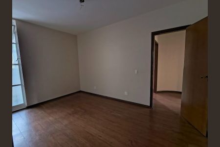 Apartamento à venda com 3 quartos, 120m² em Santa Lúcia, Belo Horizonte