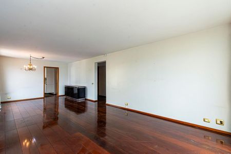 Apartamento para alugar com 3 quartos, 210m² em Brooklin Novo, São Paulo