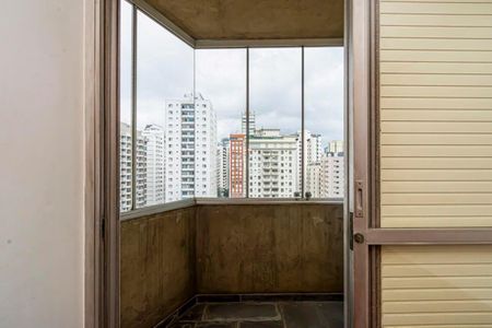 Apartamento para alugar com 3 quartos, 210m² em Brooklin Novo, São Paulo
